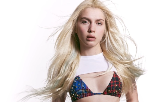 Aleyna Tilki rock modunda