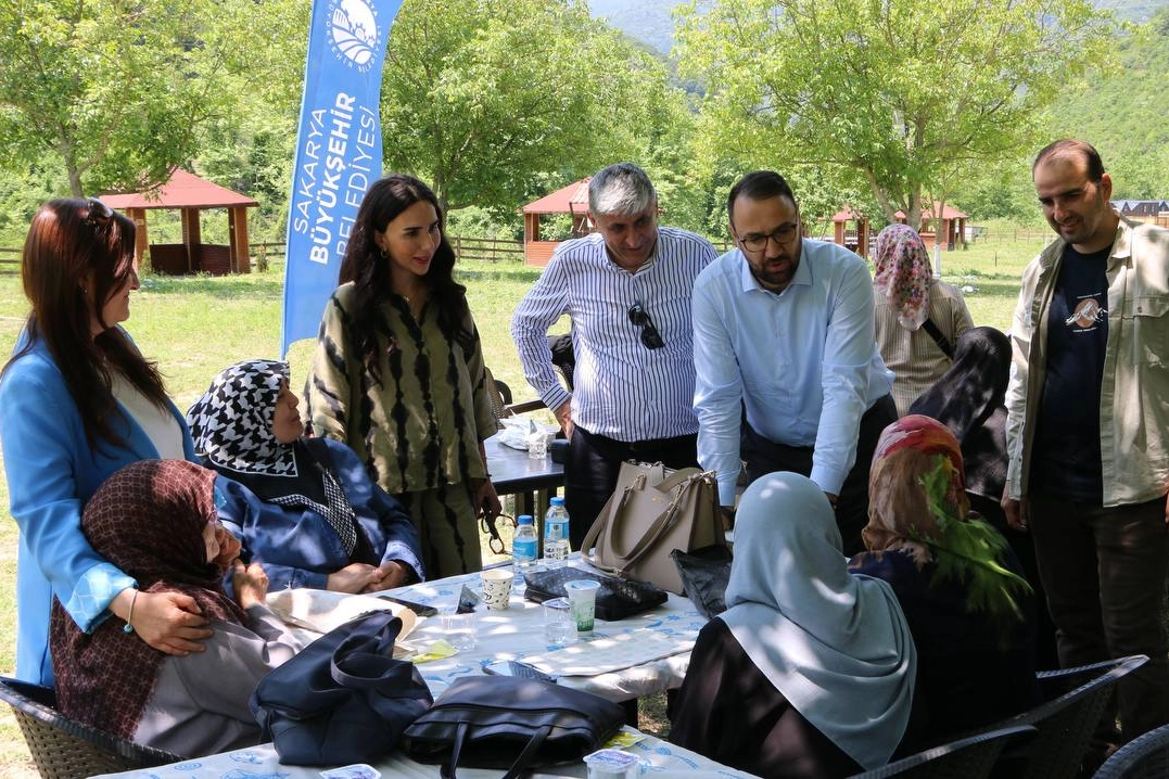Geyveli çınarlardan YADEM’le doğa teneffüsü