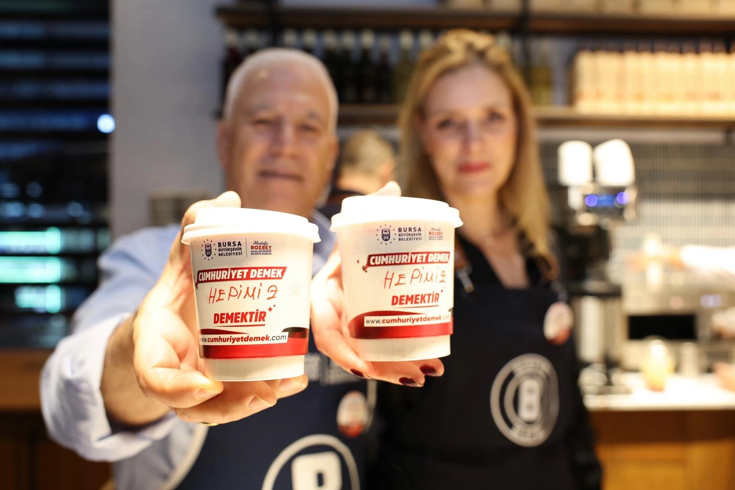 Cumhuriyet'in sıcaklığına Bursa ikramı