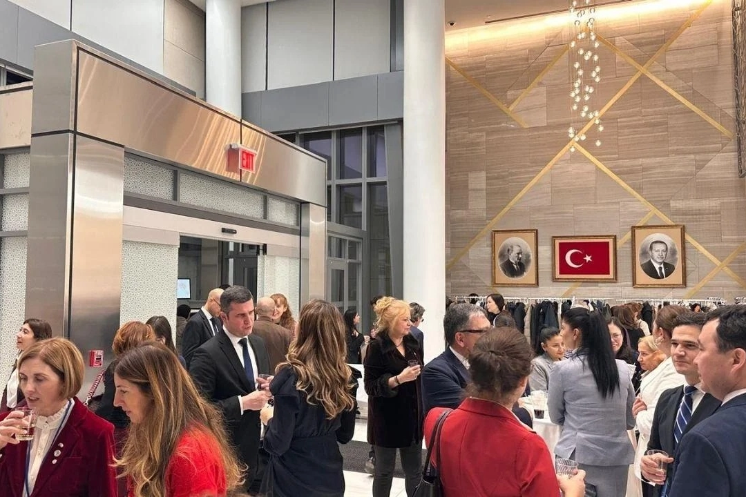 ABD’de Dünya Türk Dili Ailesi günü coşkusu