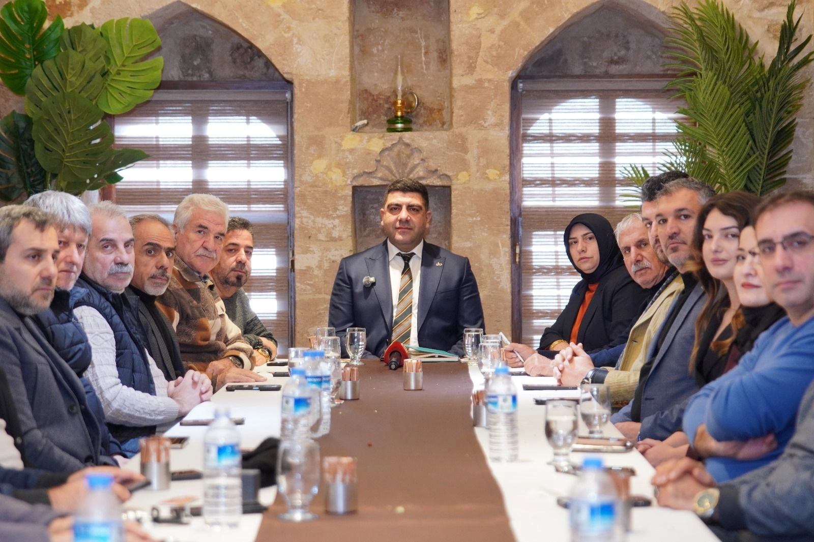 Mardin'de AK Parti İl Başkanı Üncü gazetecilerle buluştu