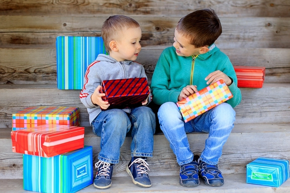 Uzmanlardan karne stresine ilişkin uyarılar... Pahalı karne hediyelerinden kaçının