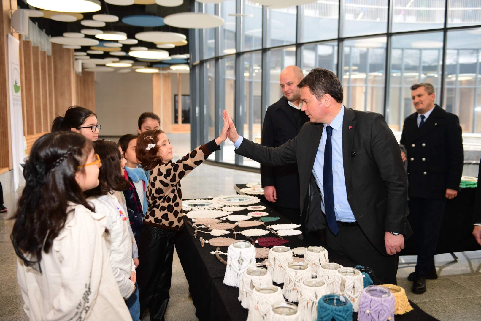 Bursa Osmangazi'de 'Yetenek Evleri'nin emekleri sanatla taçlandı