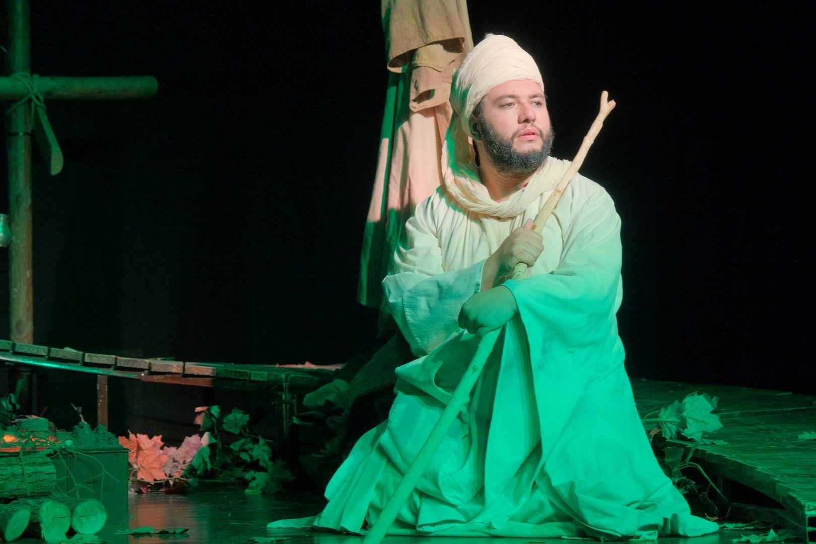 Kocaeli Şehir Tiyatroları’na Bursa İnegöl’de alkış yağmuru