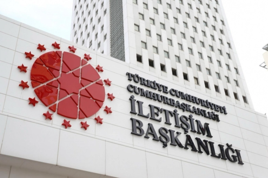 İletişim Başkanı Duran: Bayrağımıza yapılan saldırı açık bir provokasyondur