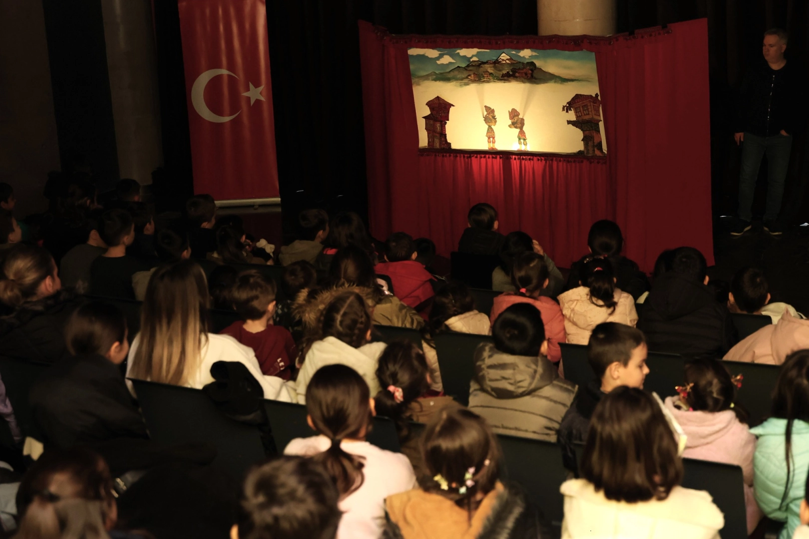 Bursa'nın yüzlerce yıllık simgeleri Osmangazi'de perdeye yansıdı