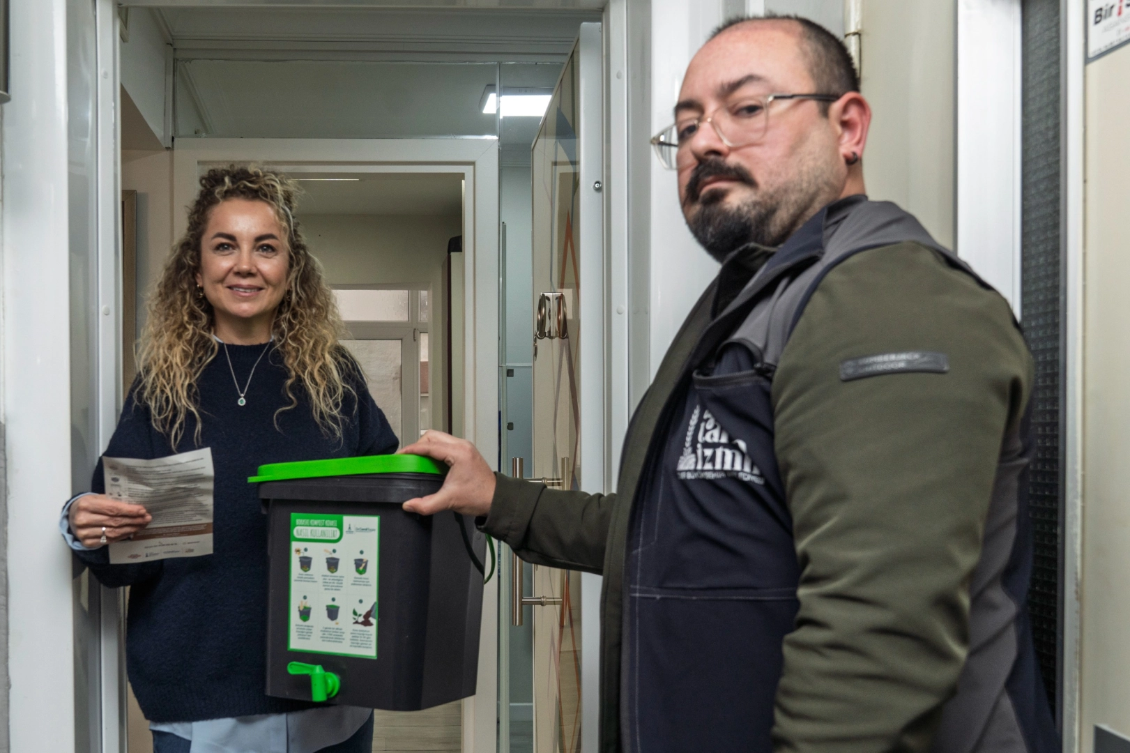 İzmir'de organik atıklar toprağa dönüşüyor... Bokaşi Kompost Projesi hayata geçti