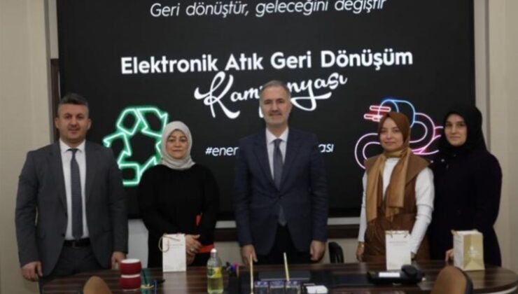 Bursa İnegöl’de ‘elektronik atık’lar ödüllendirdi