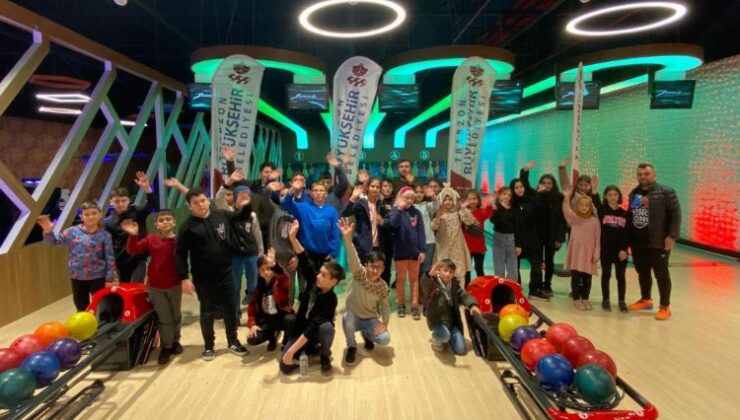 Büyükşehir öğrencileri bowlingle buluşturuyor