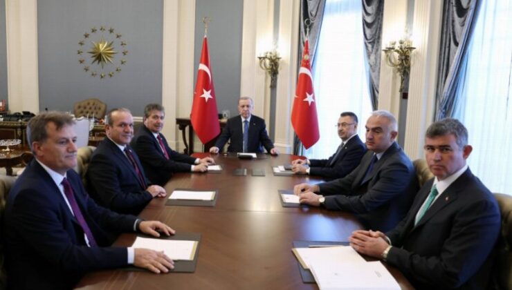 Cumhurbaşkanı Erdoğan, KKTC Başbakanı Üstel’i kabul etti