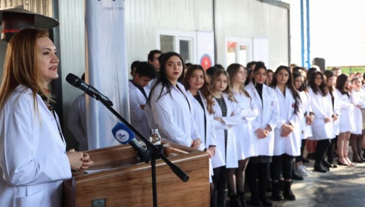 Dokuz Eylül’de ‘beyaz önlük’ heyecanı