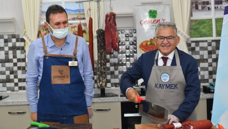 KAYMEK’ten pastırma doğrama kursu