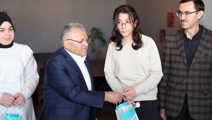 Kayseri Develili öğrencilere ‘büyük’ ödül