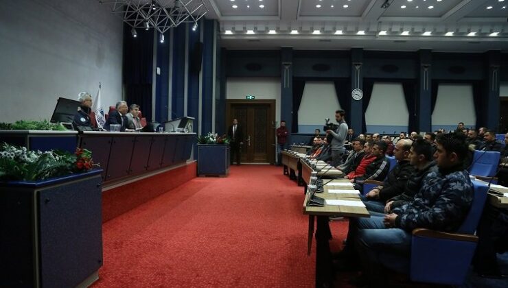 Kayserili itfaiyecilere Büyükkılıç morali