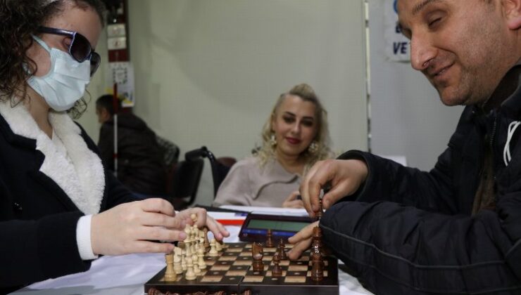 Yetenekler Şah, Engeller Mat