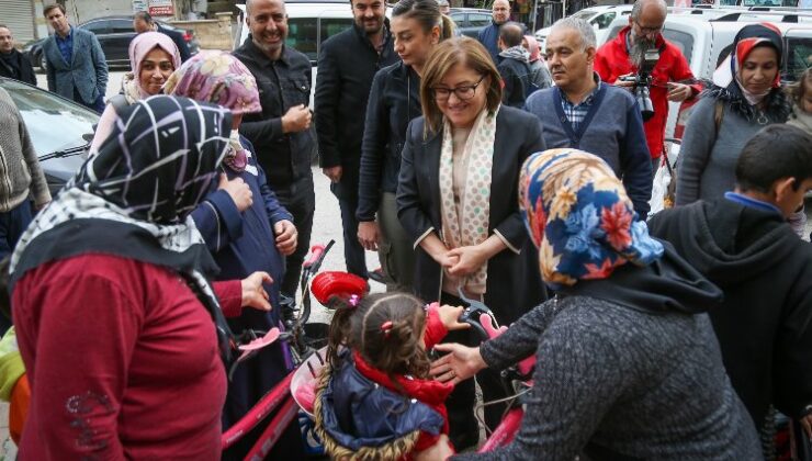 Gaziantep’te Başkan Şahin’den mahalle ziyaretleri