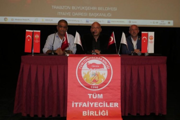 Manisa Büyükşehir Belediyesi İtfaiye Dairesi Başkanı Gürhan İnal, Divan Başkanlığını