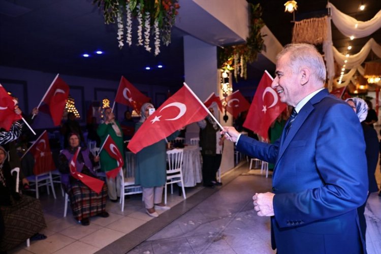 Denizli Büyükşehir Belediye Başkanı Osman Zolan, Kent Konseyi’nin Cumhuriyet’in kuruluşunun