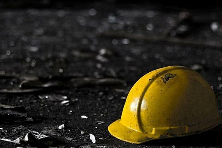 Madencilikte ferdi kaza sigortası teminatları ile risk inceleme bedelleri arttırıldı.