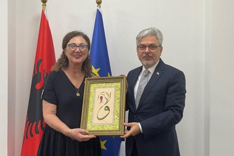 Millî Eğitim Bakan Yardımcısı Ömer Faruk Yelkenci, Arnavutluk’a gerçekleştirdiği ziyaret