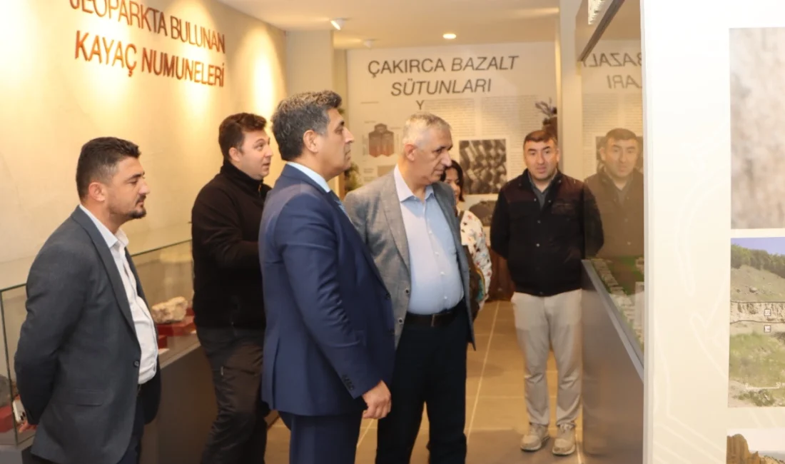 Manisa Büyükşehir Belediyesi Genel Sekreter Burak Deste, Kula ilçesinde yatırım