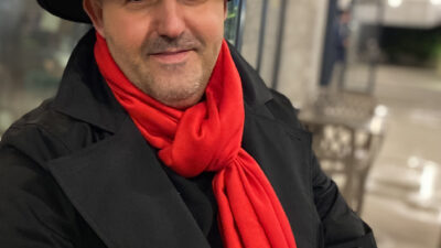   Son yıllarda yayımlanan kitaplarıyla geniş bir yaş grubu aralığındaki