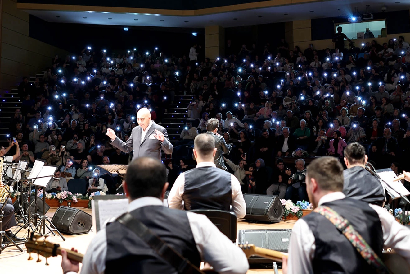 Sakarya Büyükşehir Belediyesi’nin Nisan Ayı Kültür Takvimi, Türk müziğinin iki