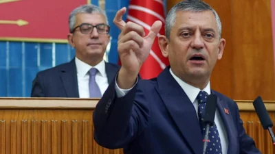 CHP Genel Başkanı Özgür Özel, emekli maaşları ve asgari ücretin