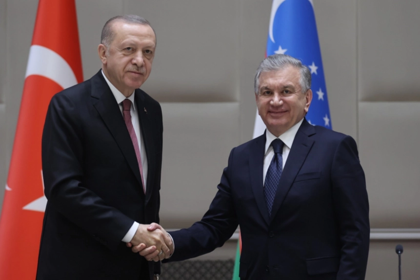 Cumhurbaşkanı Recep Tayyip Erdoğan, Özbekistan Cumhurbaşkanı Şevket Mirziyoyev ile bir