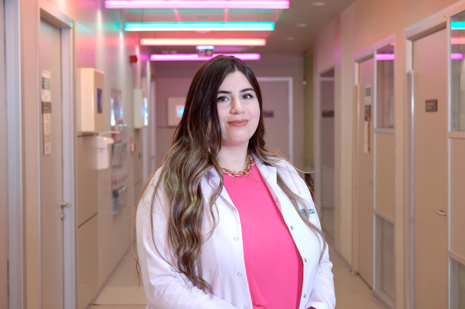 Seks bağımlılığının da diğer bağımlılıklarda olduğu gibi dopamin nörotransmiteri ile