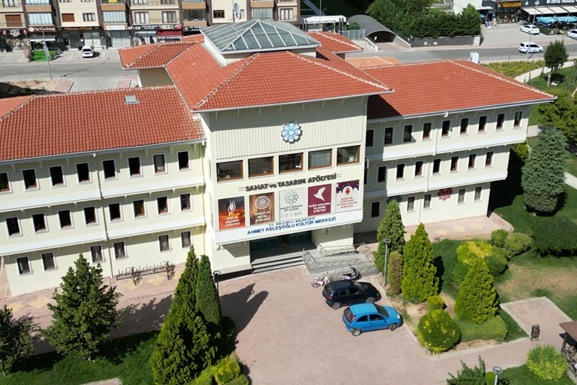 Konya Selçuklu Belediyesi’nin örnek projeleri arasında yer alan Sanat ve