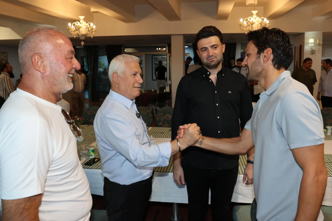 Yeni sezonun ilk karşılaşması öncesi Bursaspor Başkanı Enes Çelik ve