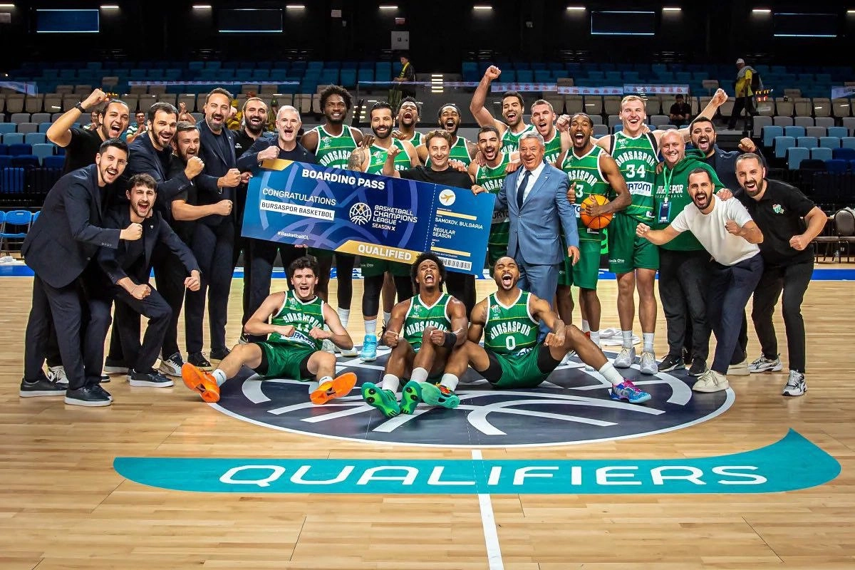 Bursa Büyükşehir Belediye Başkanı Mustafa Bozbey, FIBA Şampiyonlar Ligi Eleme