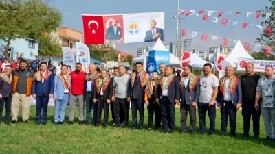 9. Geleneksel İsmet Atlı Karakucak Güreşleri başladı Adana Büyükşehir Belediyesi’nin önemli destek verdiği ve bin civarında güreşçinin