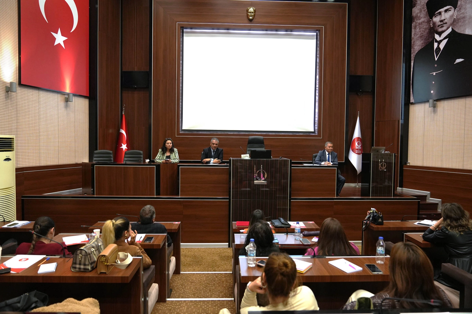 ​​​​​​​Ankara Keçiören Belediyesi ile Ankara 1 Nolu Barosu iş birliğinde,