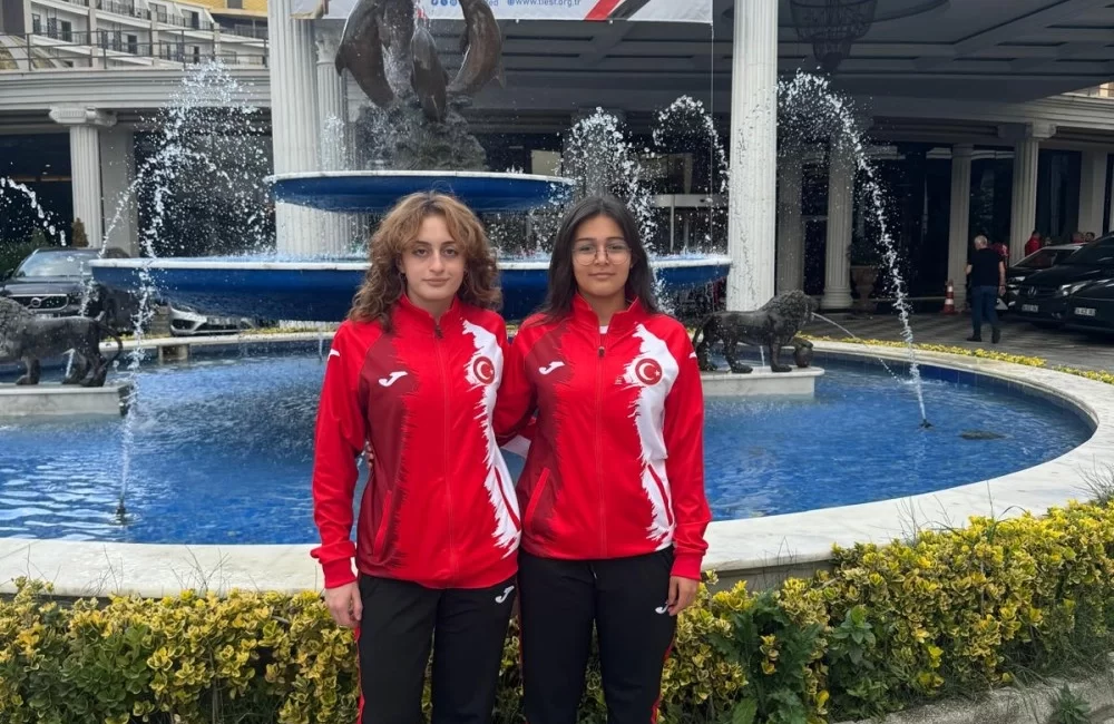 Eskişehirli sporcular Tokyo’da Türkiye’yi temsil edecek Eskişehir Büyükşehir Spor Kulübü sporcuları Irmak Çetinkaya ve İdil Bengisu