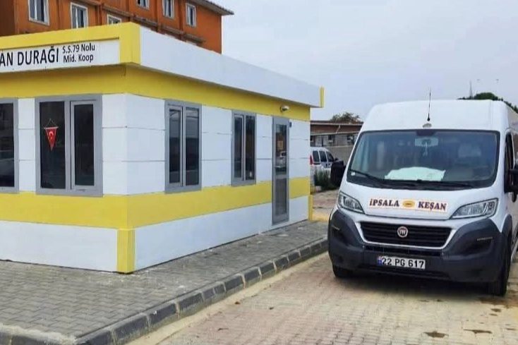 İpsala–Keşan seferlerinde kış düzeni İpsala ile Keşan arasında karşılıklı sefer düzenleyen 79 No.lu Midibüs