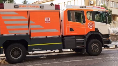 İzmir Büyükşehir Belediyesi ekipleri, dün akşam saatlerinde merkez üssü Balıkesir’in