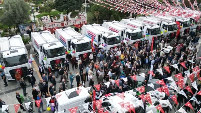 İzmit Belediyesi, kaynaklarını halkın hizmetine kullanarak araç filosunu büyütmeye devam