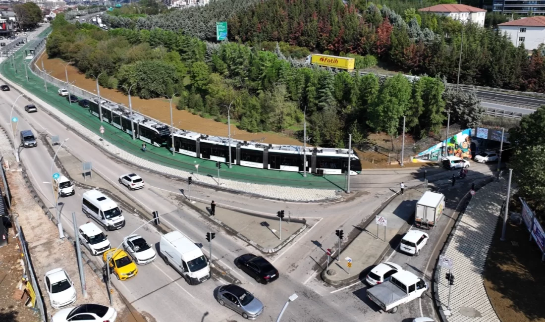 Kocaeli’de Alikahya alt geçit projesinde yeni ihale tamamlandı Kocaeli Büyükşehir Belediyesi, geçtiğimiz temmuz ayında ihalesi yapılan ancak altyapı