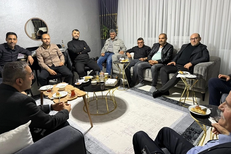 MHP’den “Hayırlı Günler Komşum” ziyaretleri başladı Milliyetçi Hareket Partisi (MHP) Bilecik İl Teşkilatı, “Hayırlı Günler Komşum