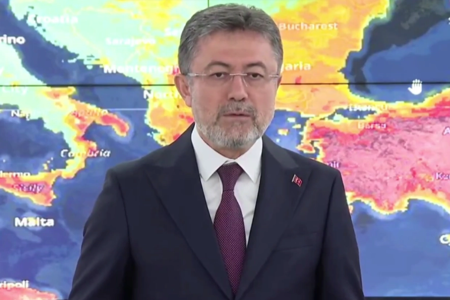 Balıkesir’in Sındırgı ilçesinde meydana gelen depremin ardından Tarım ve Orman