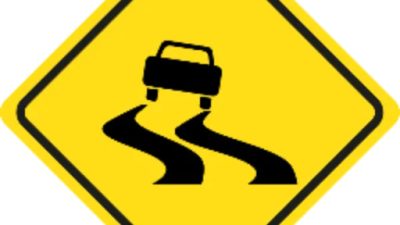 Ehliyet sınav soruları, sürücü adaylarının bilgi seviyesini ölçmek için hazırlanır.