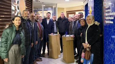 Bursa’da AK Parti Osmangazi İlçe Teşkilatı, stant çalışmaları ve saha