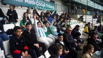 Bursa’da Osmangazi Belediyesi, Bursaspor sevgisini gelecek nesillere aktarmak amacıyla hayatında