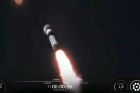 SpaceX Falcon-9 ile başarılı şekilde fırlatılan LUNA-1 alçak yörünge IoT