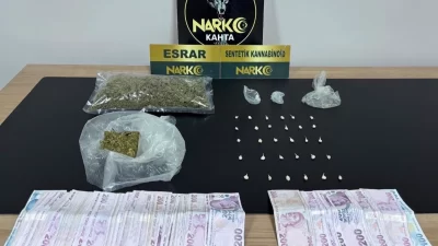 Adıyaman’ın Kahta ilçesinde güvenlik güçleri uyuşturucuya yönelik geniş çaplı bir