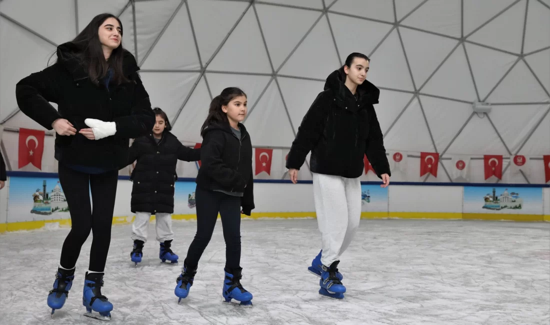 Ankara Keçiören Belediyesi bünyesinde ücretsiz olarak hizmet veren Ahmet Çalık