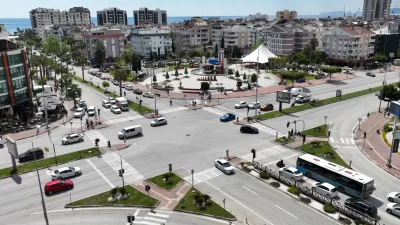 Antalya Büyükşehir Belediyesi, kent genelinde her geçen gün artan araç