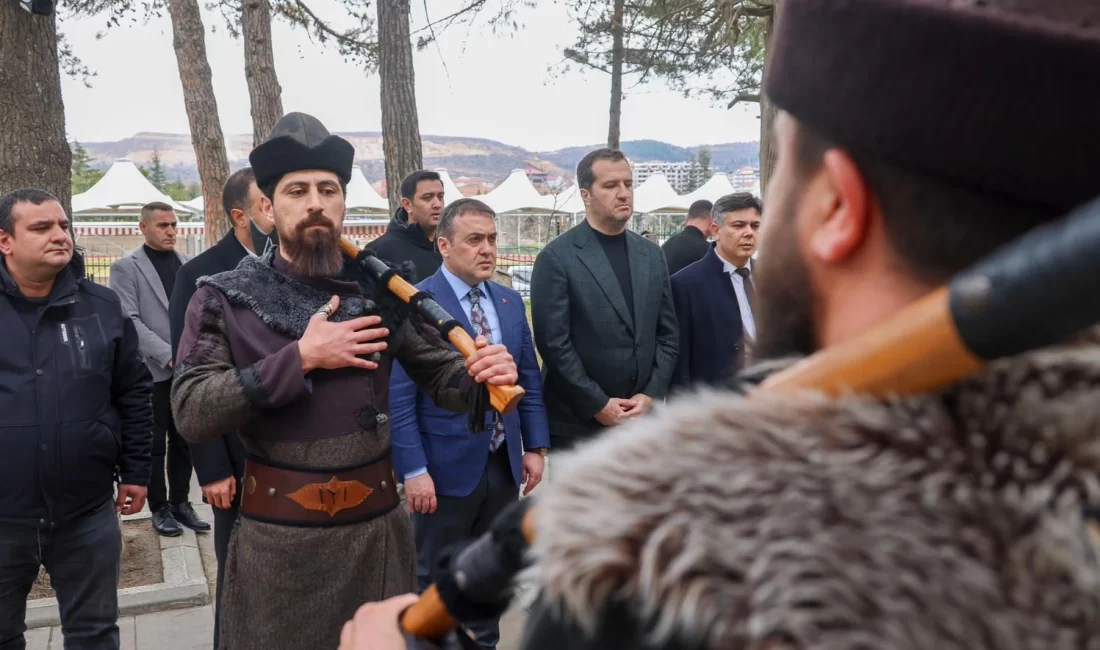 Bozdağ Film Yönetim Kurulu Başkanı Mehmet Bozdağ, Bilecik Valisi Faik